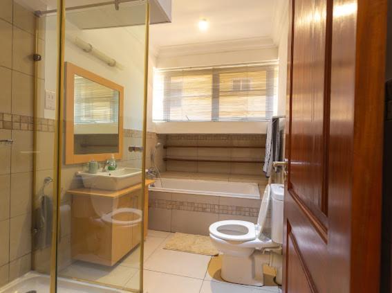 Unit 5, Capella Place Appartement Accra Buitenkant foto